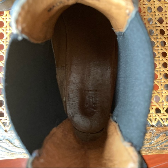 Women’s Frye Black Chelsea Boots - Picture 11 of 14